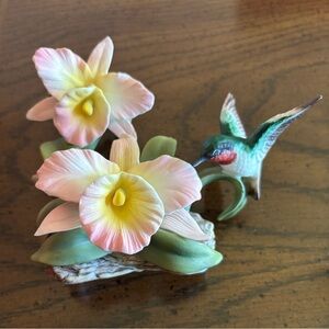 Vtg Hummingbird & Orchids Figurine Porcelain George Good  4.25"